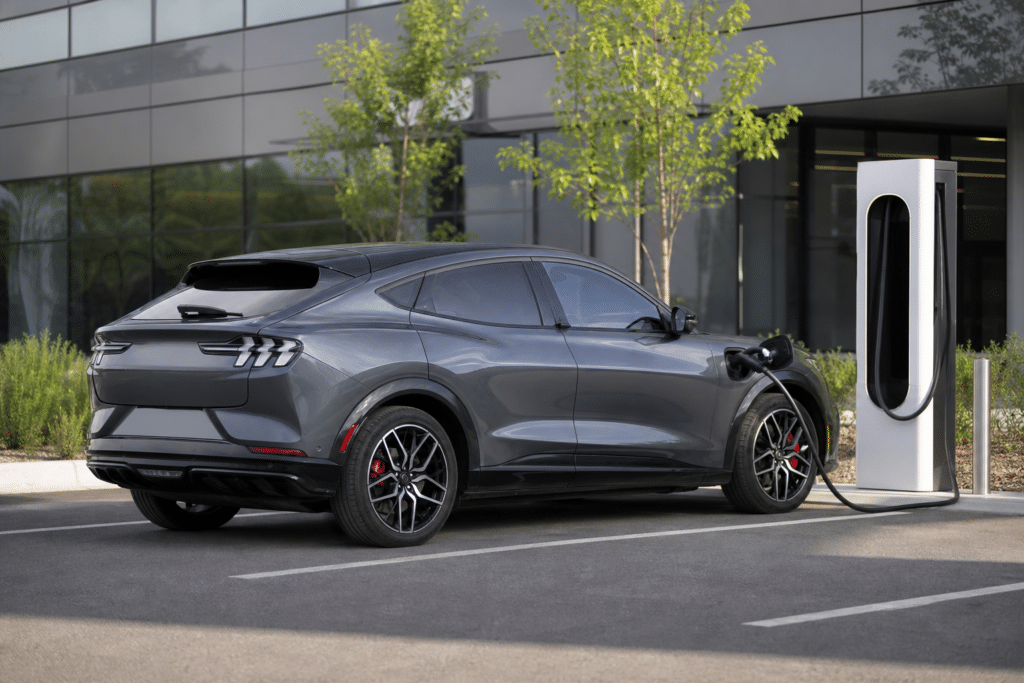 mustang electrique